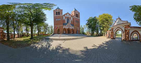 Garbów – kościół parafialny, panorama na zewnątrz